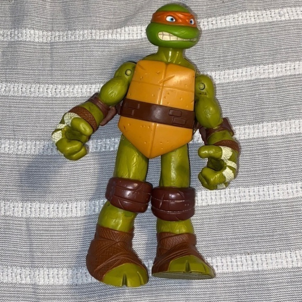 Ninja turtle posable action figure 10 inches‎ tall (2012)